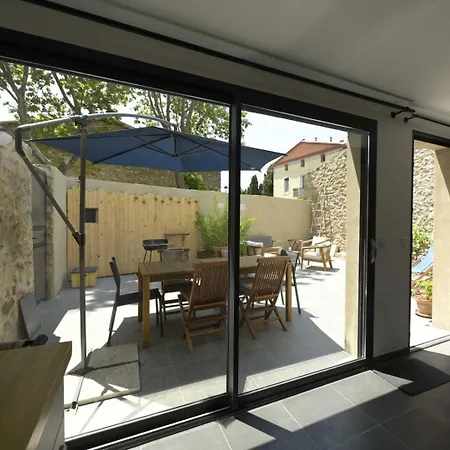 La Maison Du Merle Bleu