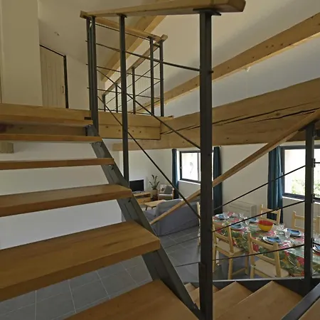 בית נופש La Maison Du Merle Bleu *